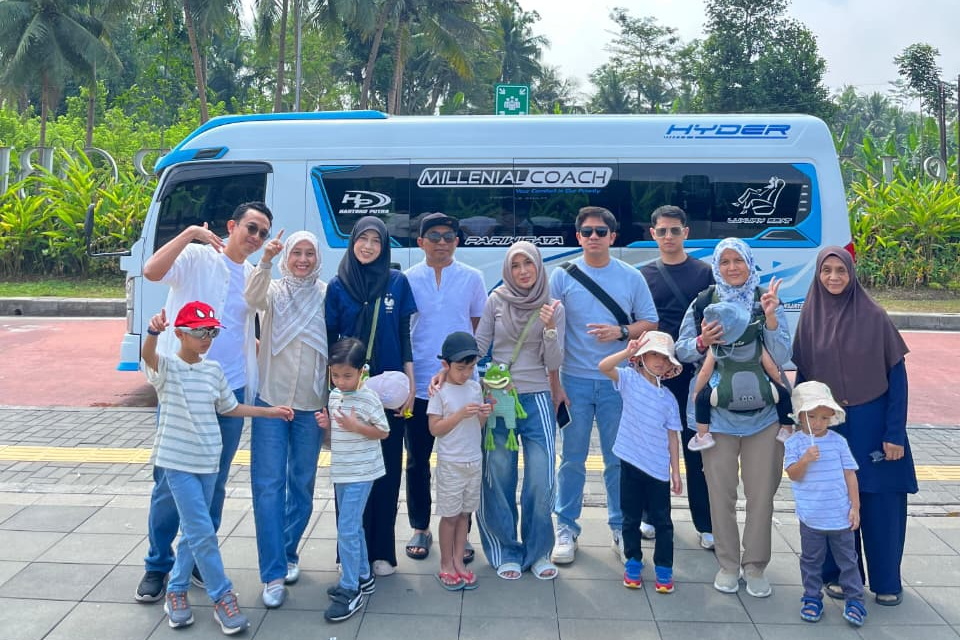 Pakej Sopir Jogja Terbaik 2026: Sewa Mobil & HiAce Premium Harga Mesra, Liburan Tanpa Stress!