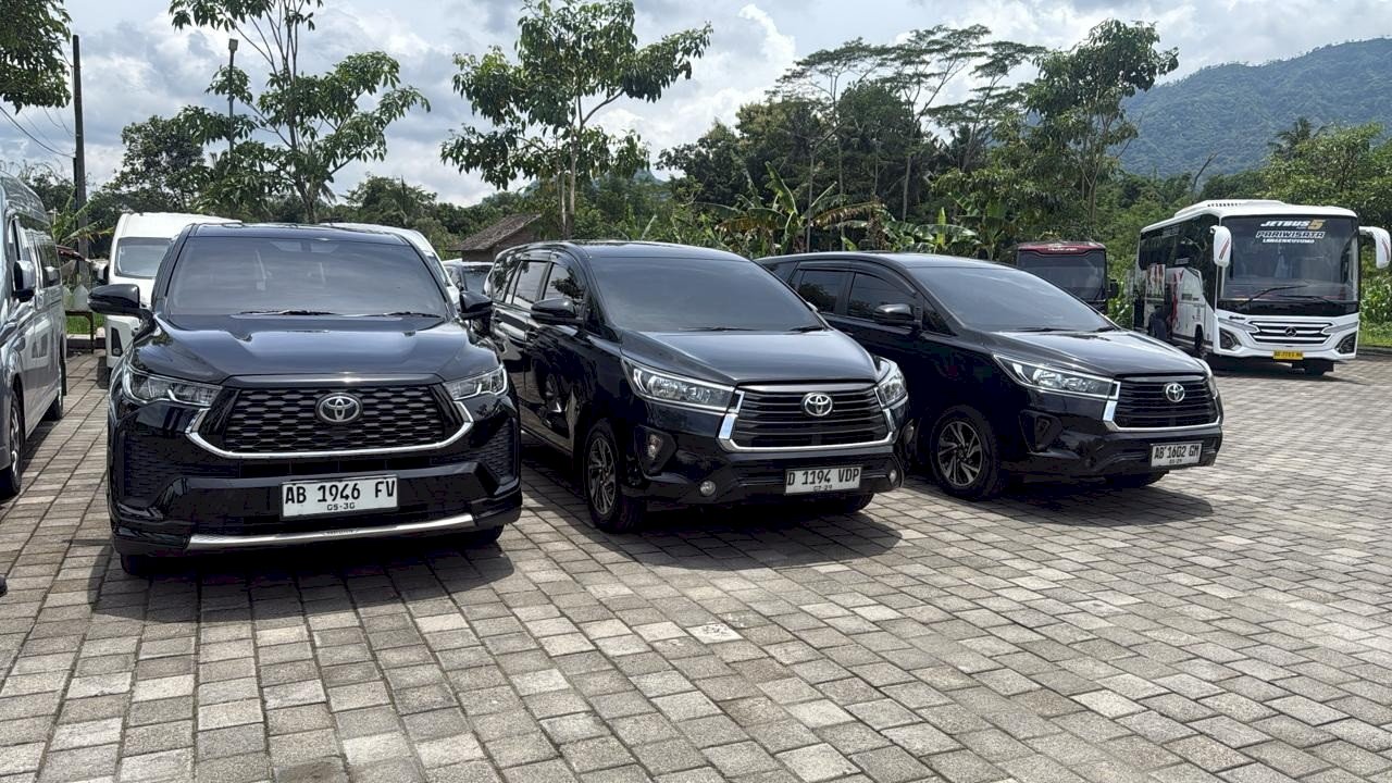 Sewa Mobil & Hiace untuk Ziarah Goa Maria Jogja dengan Sopir | Malioboro Tour Transport